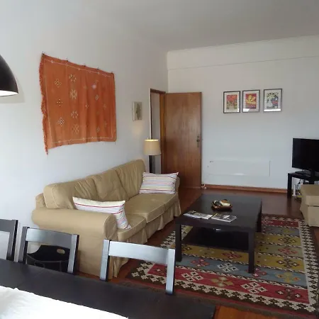 Апартаменты Apartamento Lisboa *